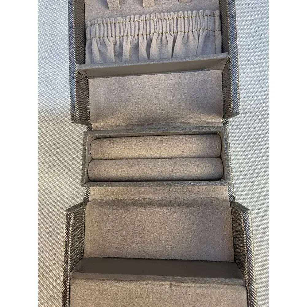 Wolf The Heritage Small Foldout Jewelry Box/Purse For Traveling Vacation NIB